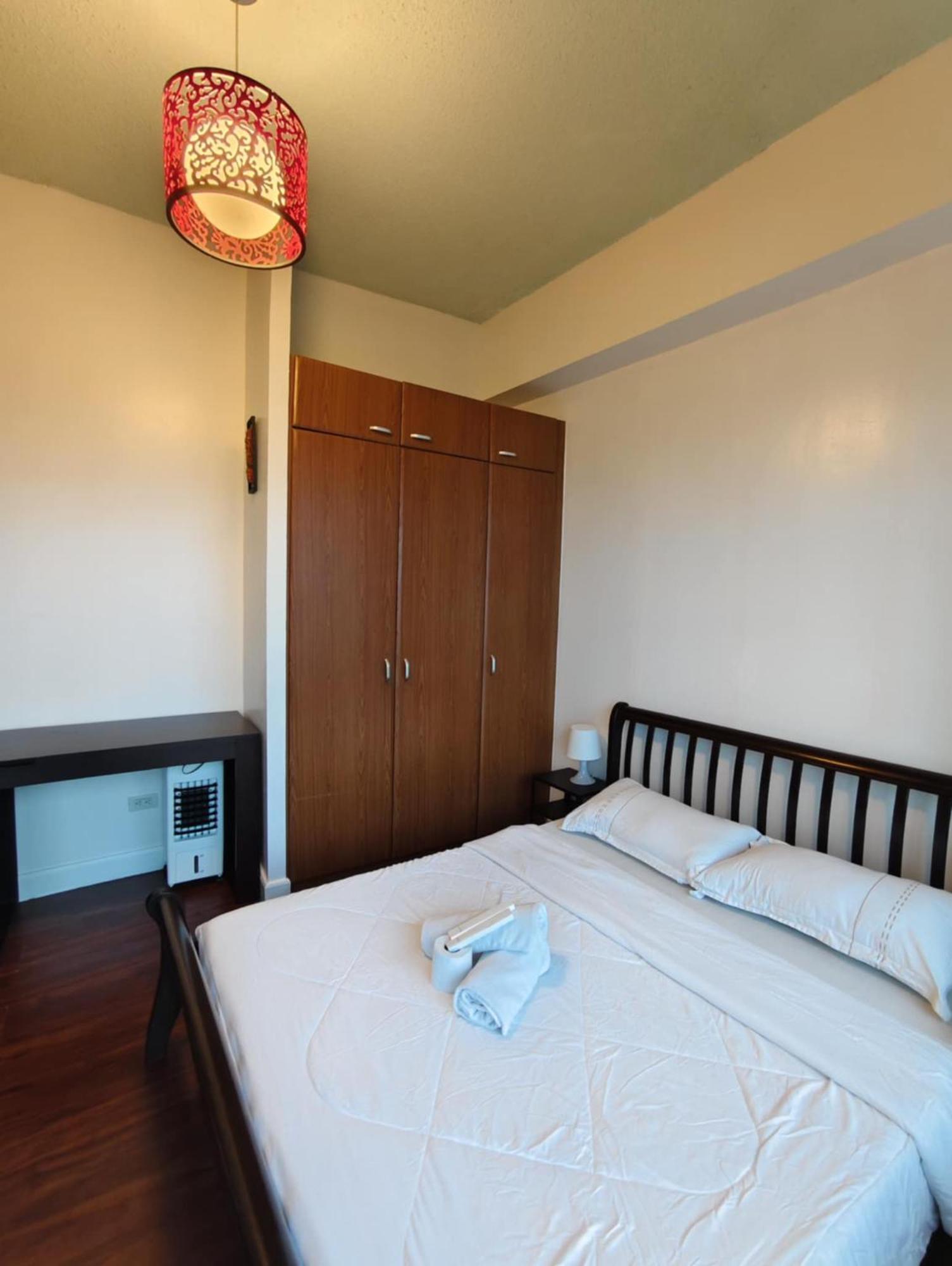Bellagio One Bedrroom Bgc Burgos Circle By Christine Suites Ph Taguig Ngoại thất bức ảnh
