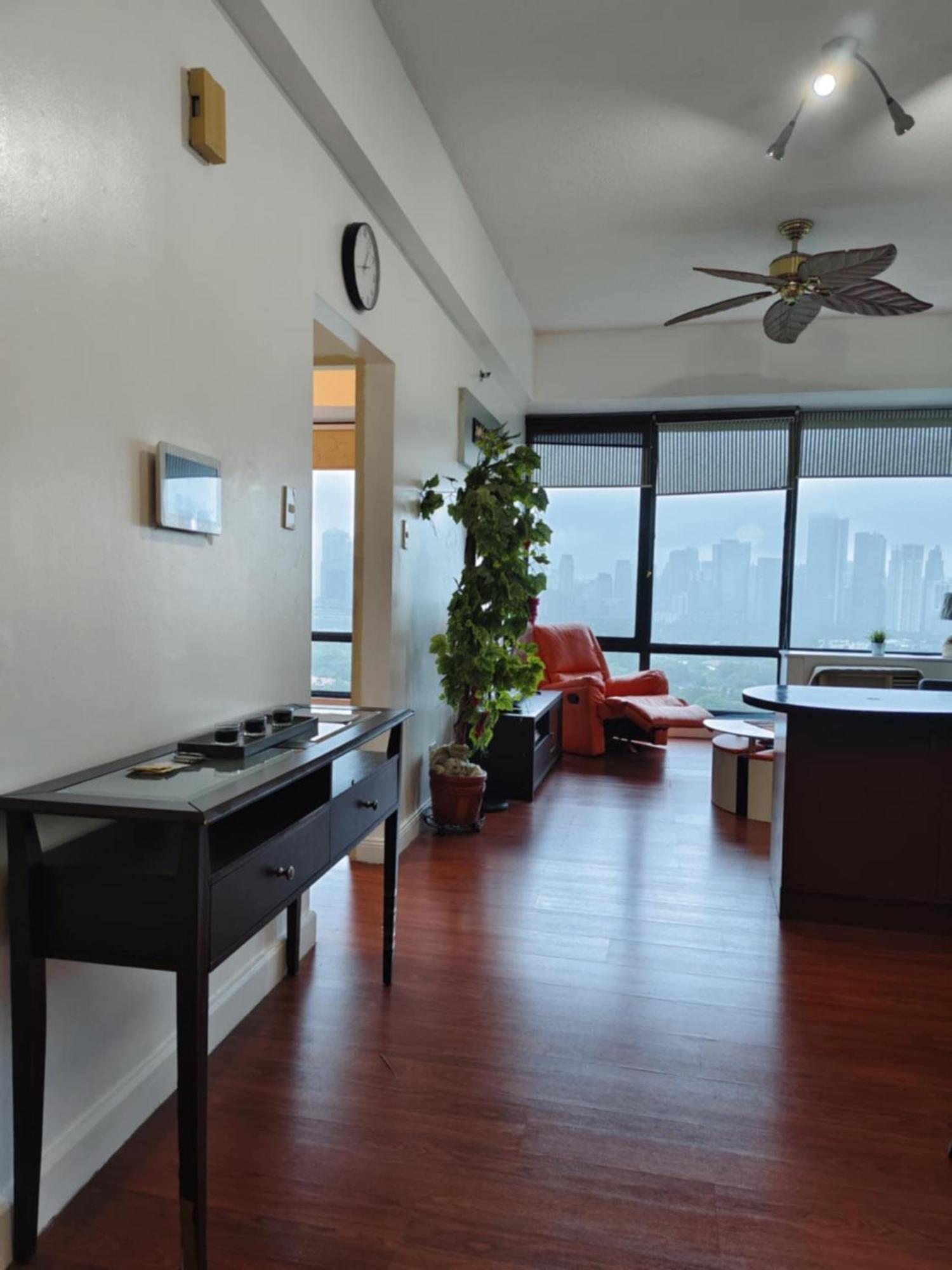 Bellagio One Bedrroom Bgc Burgos Circle By Christine Suites Ph Taguig Ngoại thất bức ảnh